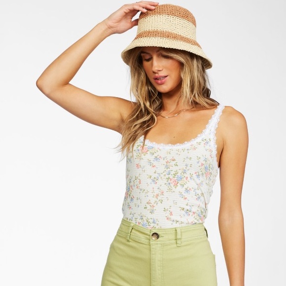 🔥🔥BILLABONG - LITTLE LOVE TANK🔥🔥 - Picture 2 of 8